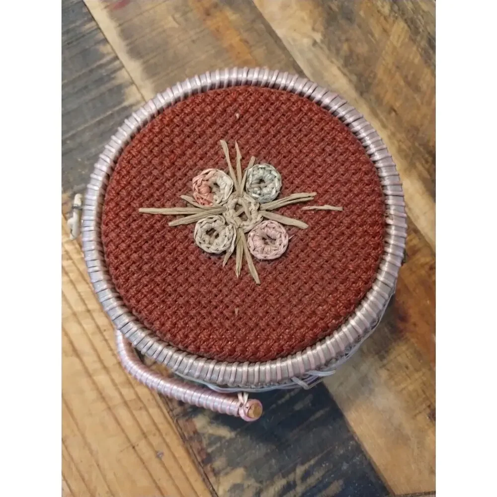 Round Wicker Basket Music Box - Hinged - 6